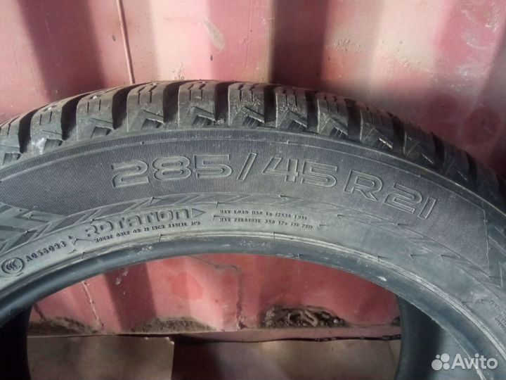 Nokian Tyres Hakkapeliitta 10p SUV 285/45 R21 200