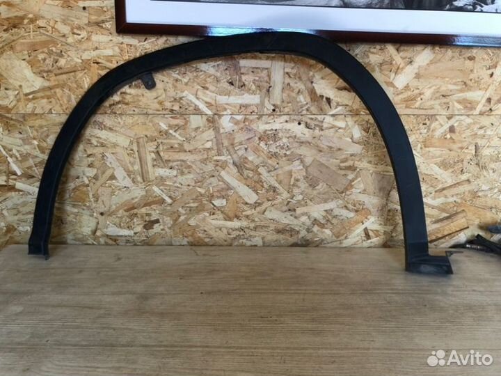 Арка крыла передняя левая Lexus Rx 4