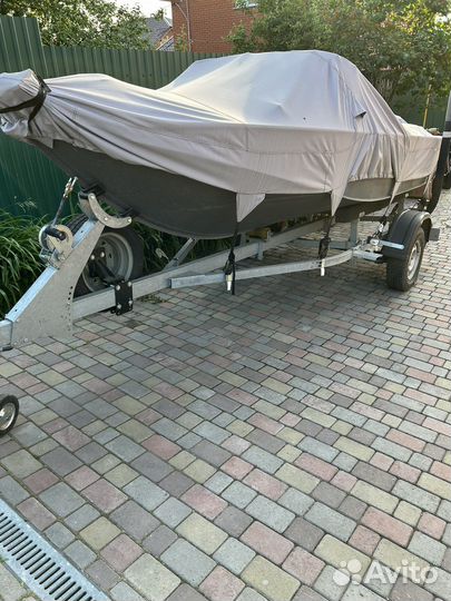 Лодка Днепр