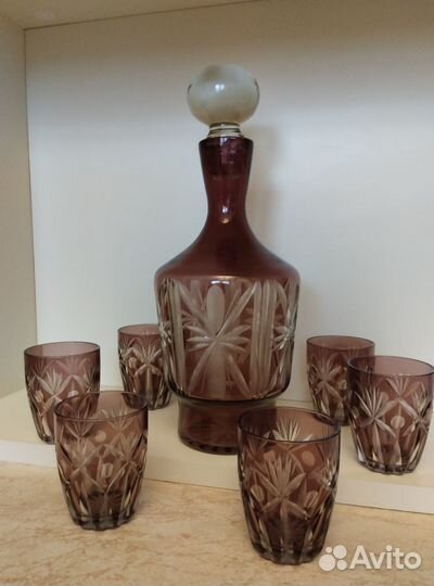 Графин и 6 рюмок Марганцевый хрусталь цветной