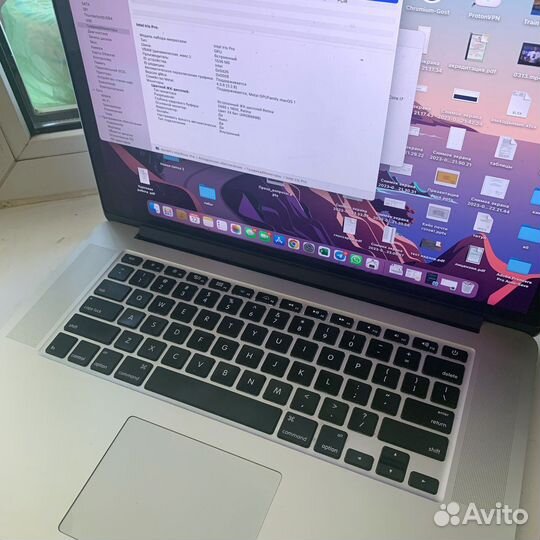 Apple MacBook pro 15 mid 2014