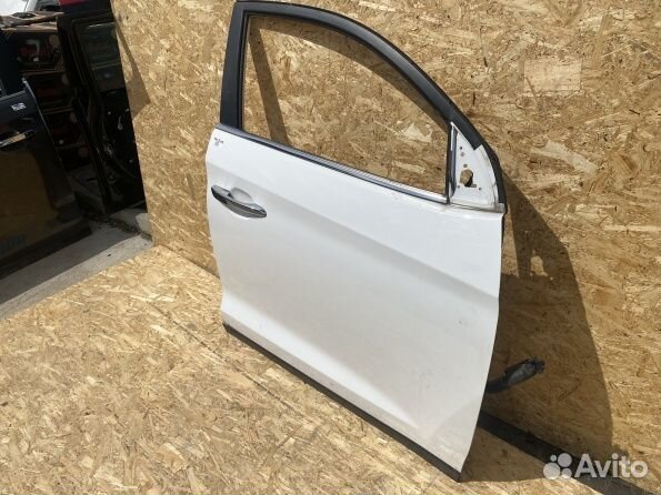 Дверь передняя правая Хендай Туксон 3 2015-2021
