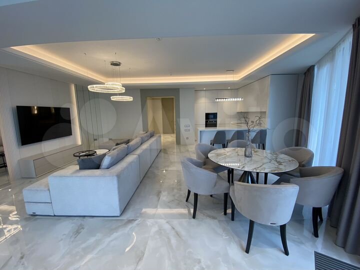 3-к. квартира, 150 м², 14/28 эт.