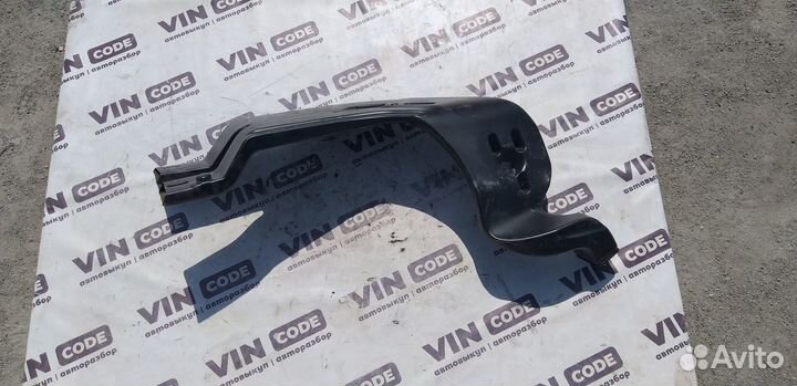 Воздуховод правый Volkswagen Golf 5