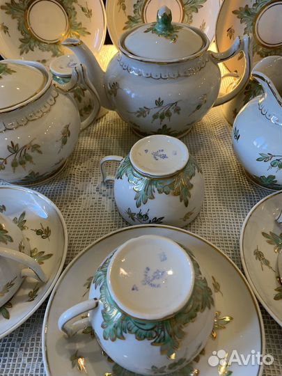 Сервизы чайные Зеленый барбарис. Золотая лента