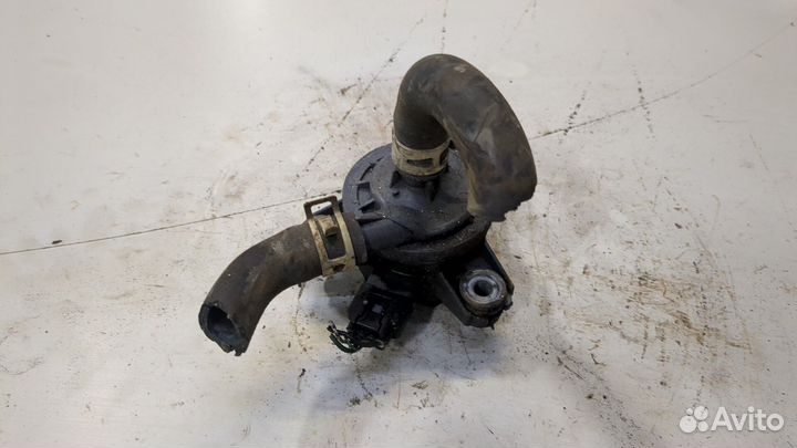 Насос водяной Mitsubishi Outlander, 2015