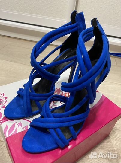 Босоножки zara 38 размер