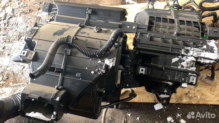 Печка в сборе Kia Rio 3/Hyundai Solaris
