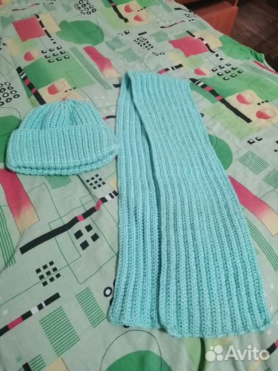 Шапка женская вязаная ручная работа
