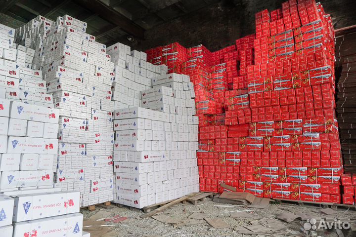 Искусственные елки оптом. Ель Рябинка оптом