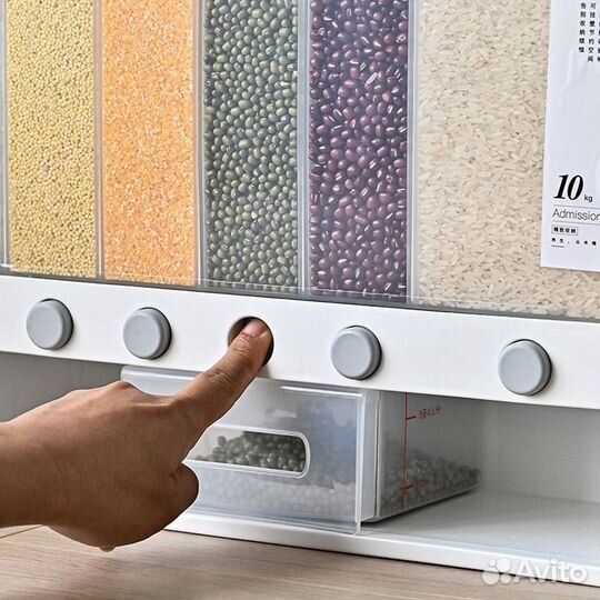 Контейнер для хранения круп с дозатором для кухни