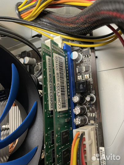 Материнская плата Asrock H55M-LE + i3 560 +4GB RAM