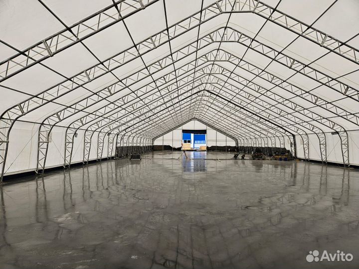 Бетонные полы с топпингом в Ангаре