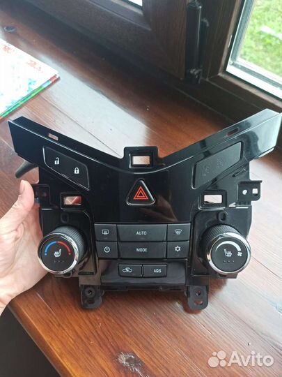 Блок управления климатом chevrolet cruze/orlando