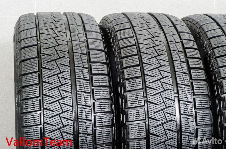 Pirelli Ice Asimmetrico Plus 215/60 R16 95Q