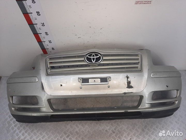 Бампер передний Toyota Avensis