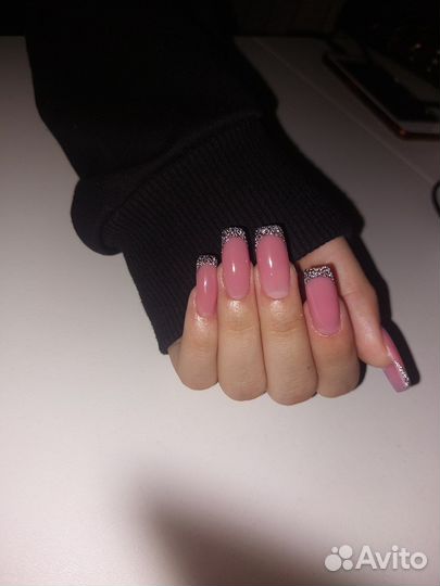 Маникюр, наращивание ногтей