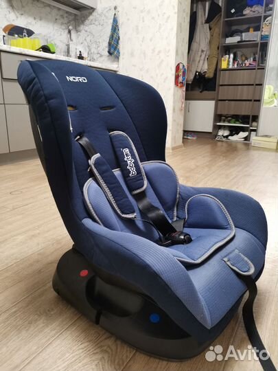 Автомобильное детское кресло от 9 до 18 кг