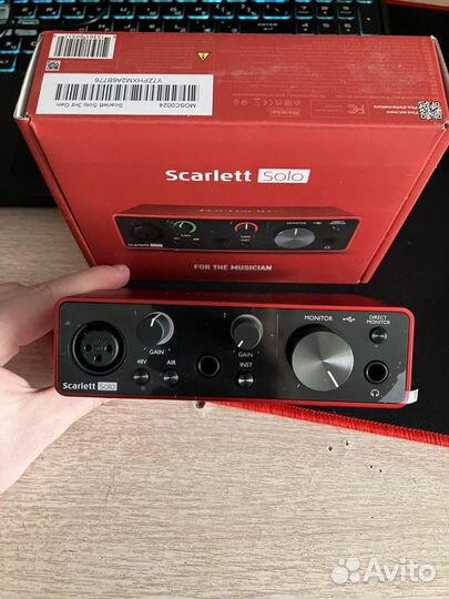 Внешняя звуковая карта focusrite scarlet solo