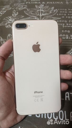 iPhone 8 Plus, 64 ГБ