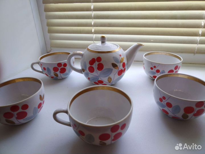 Остатки сервиза СССР Пролетарский неполный, посуда