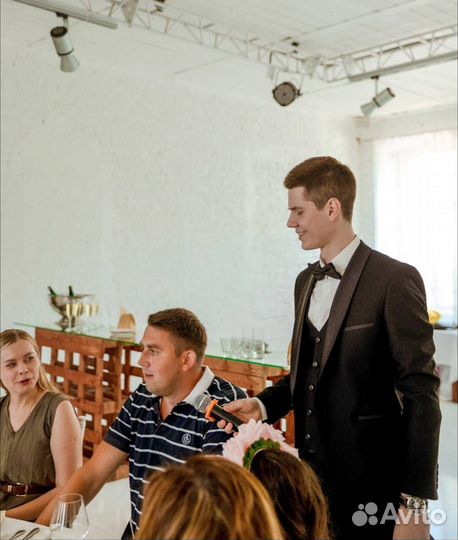 Ведущий мероприятий