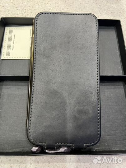 Чехол на iPhone 11 кожаный