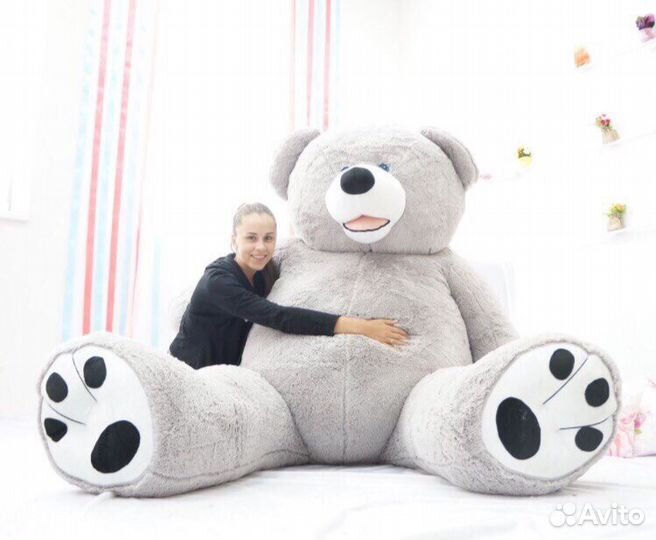 Плюшевый медведь
