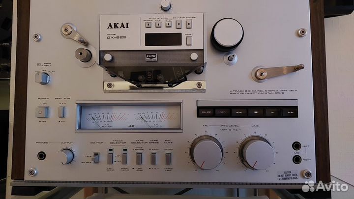 Катушечный магнитофон Akai GX 625D