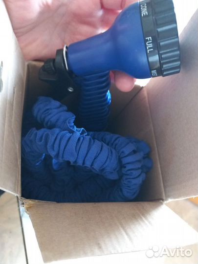 Поливочный шланг с насадками