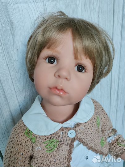 Коллекционная кукла