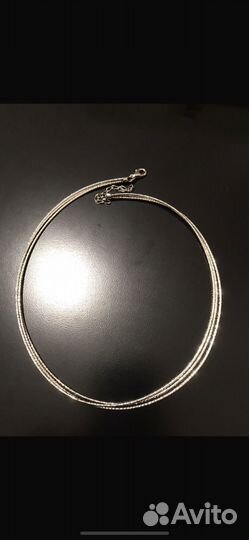 Украшение на шею