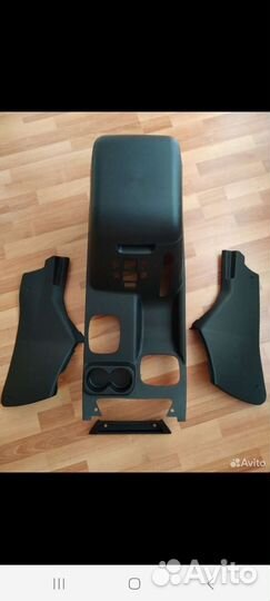 Подлокотник с консолью на УАЗ Патриот