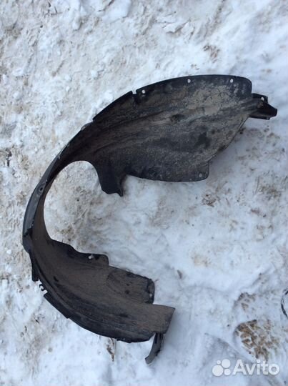 Подкрылок пер левый suzuki SX4 2006-2013