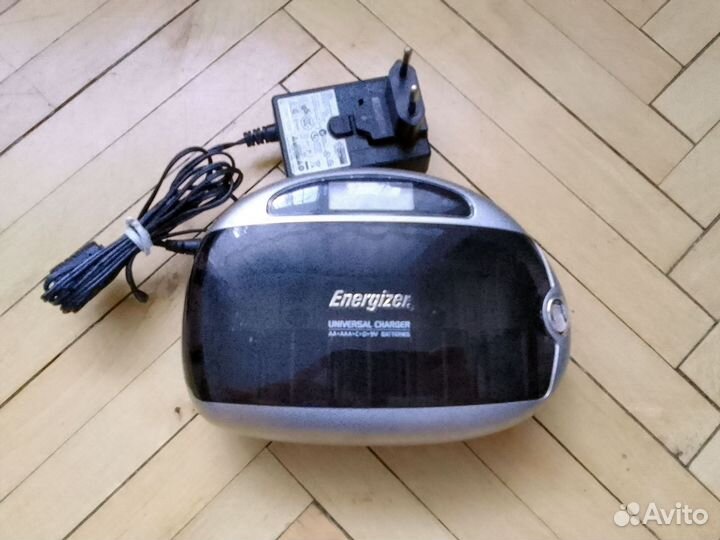 Зарядное устройство для аккумуляторных батареек