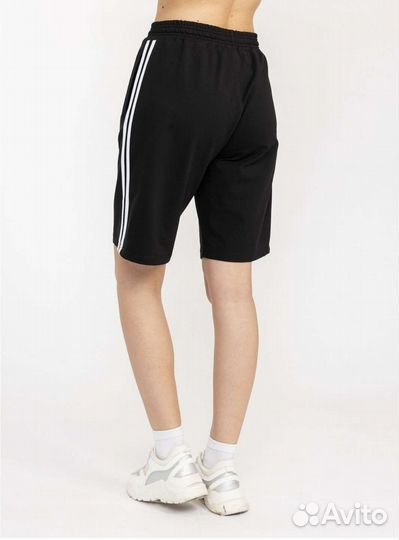 Шорты с лампасами