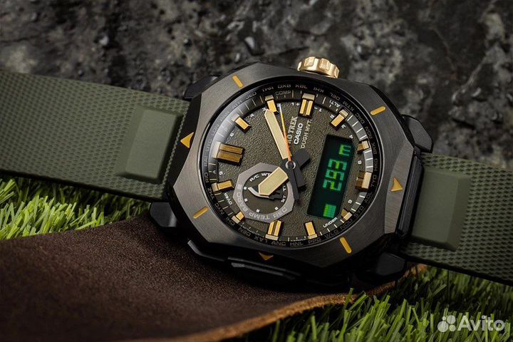 Часы Casio Pro Trek PRW-6900Y-3E