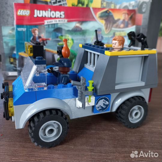 Lego jurassic world 10757 грузовик спасателей