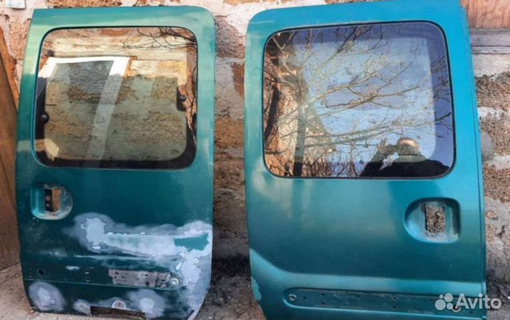 Дверь renault kangoo
