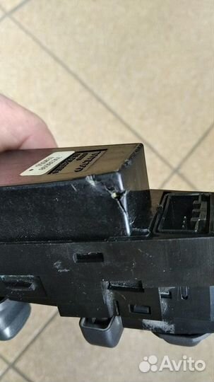 Блок управления стеклоподъемником Volvo S40 I