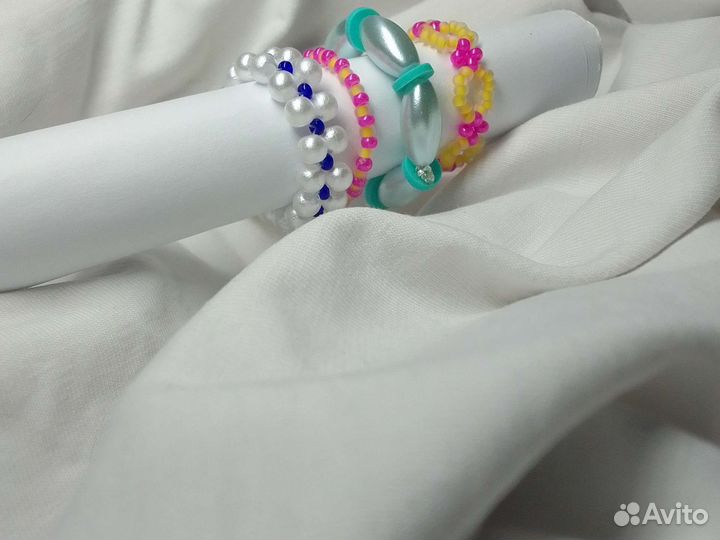 Кольцо из бисера