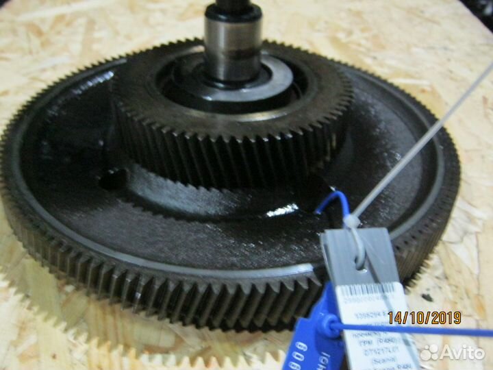 Шестерня промежуточная грм Scania R480 1398294