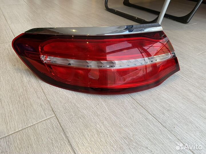 Фонарь задний Mercedes GLC Coupe