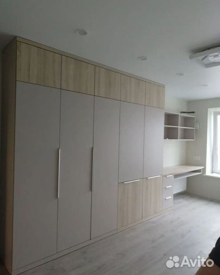 Шкаф на балкон