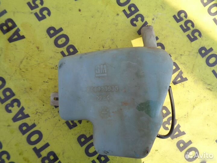 Бачок омывателя лобового стекла Opel Vectra B 1999