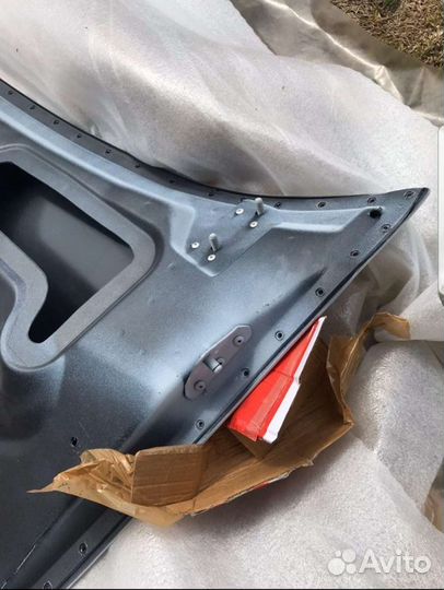 Капот белый на мерседес спринтер классик новый