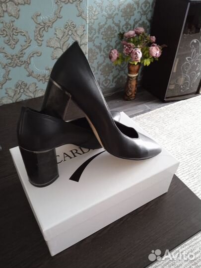 Продам обувь