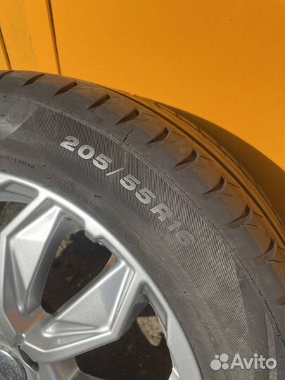 R16 Viatti Strada Asimmetrico V-130 205/55, PCD 4x100 DIA 60.1