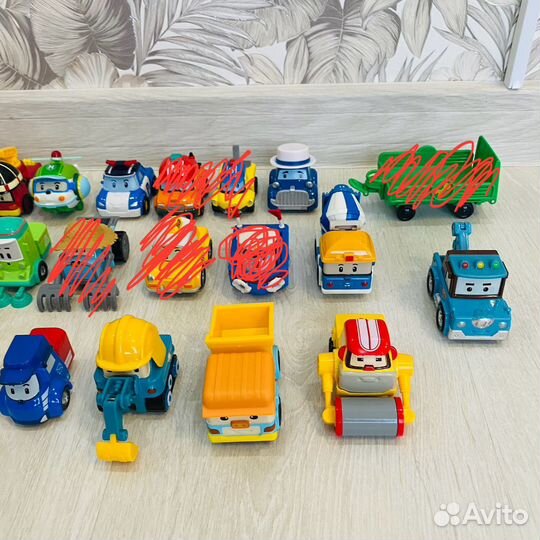 Робокар Поли