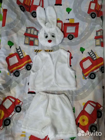 Новогодний костюм зайчика. Аренда